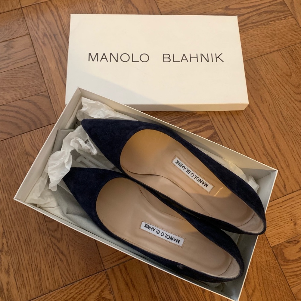 Manolo Blahnik pumps